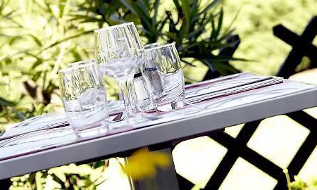 Campanile Nantes Otel