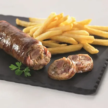 מלון Campanile Nantes 3*