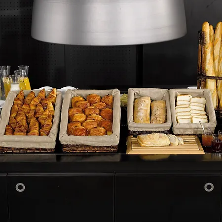 Campanile Nantes Otel