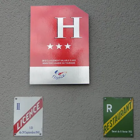 Campanile Nantes מלון 3*