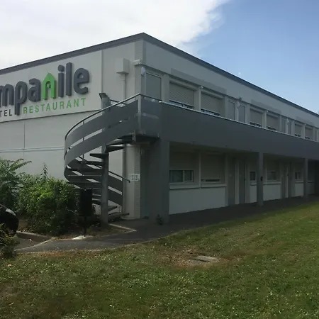 Campanile Nantes 3*