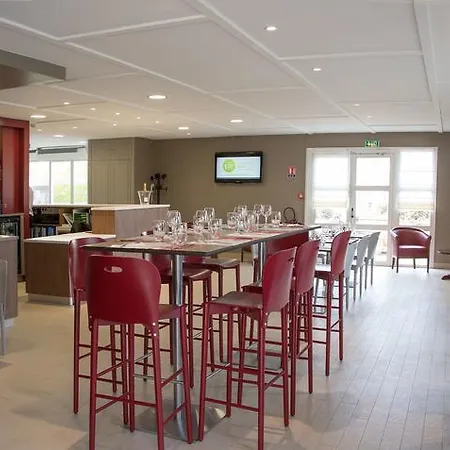 מלון Campanile Nantes Saint-Sébastien-sur-Loire