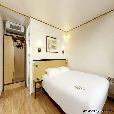 Campanile Nantes Otel 3*