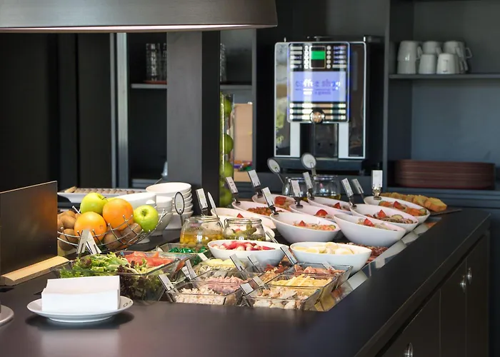 Campanile Nantes Saint-sébastien-sur-loire Hotel 3*